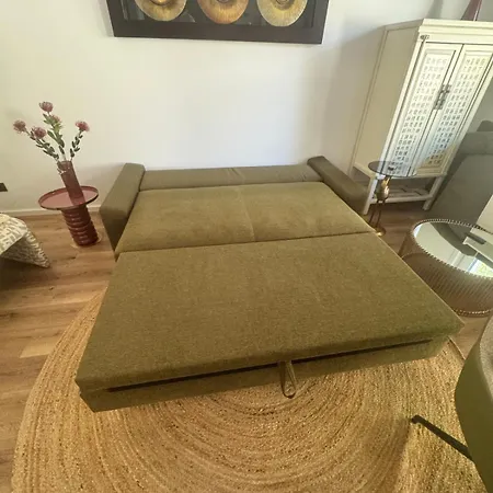 Exclusive Basement With Terrace Appartamento *