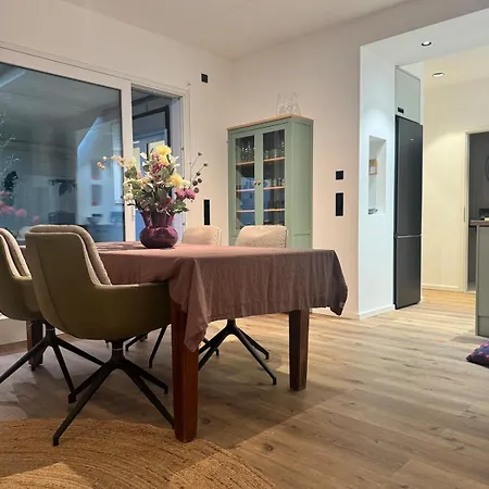 Exclusive Basement With Terrace Krefeld