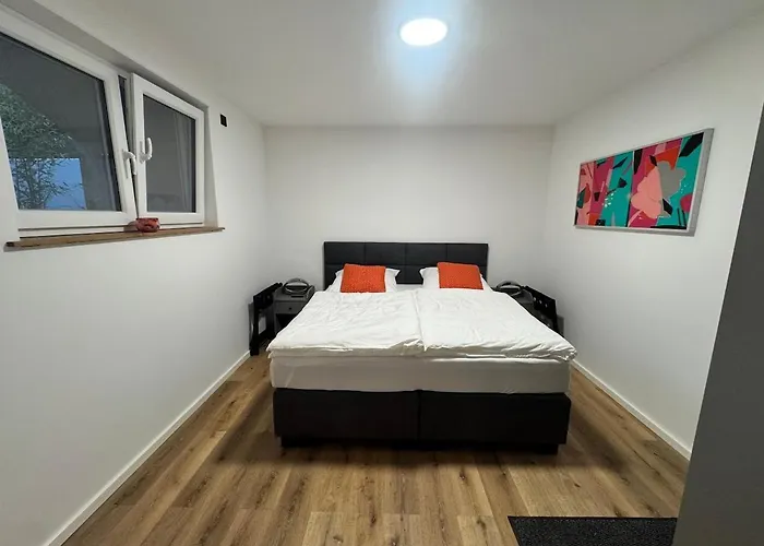 Apartamento Exclusive Basement With Terrace