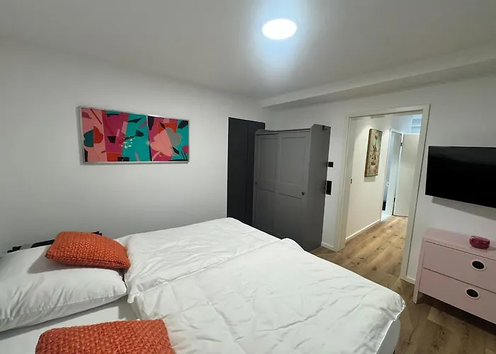 Exclusive Basement With Terrace *