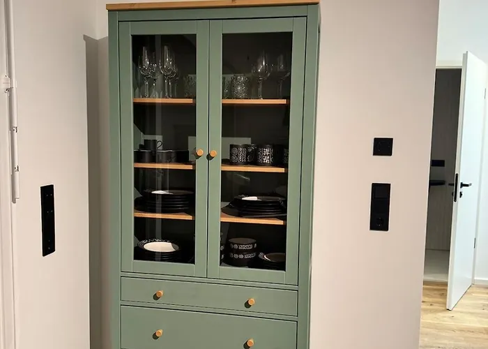 Exclusive Basement With Terrace *